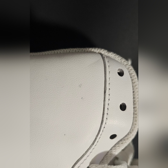 ✨ Nike Air Force 1 High '07 Triple White – Size 11 Men’s - Picture 7 of 9